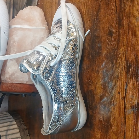 Like New!! COACH Citysole Silver Sequin Sneakers Size 6- 6.5 Women (Store Model) - Picture 6 of 9